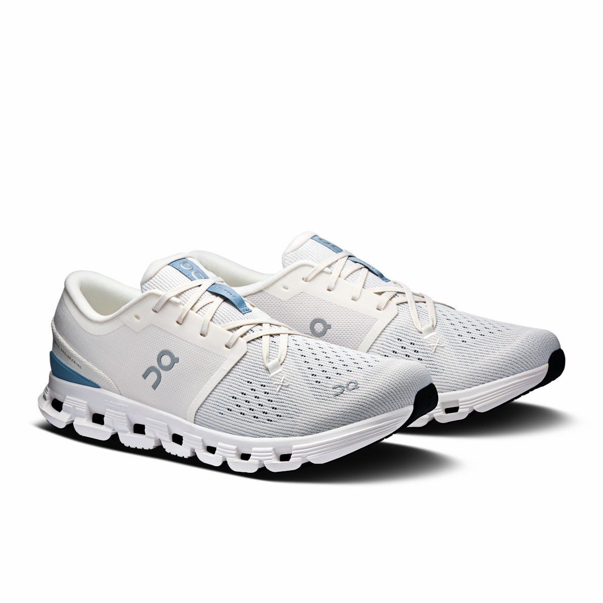 On United States Customer Favorite | Men's Cloud X 4 - Ivory/Steel