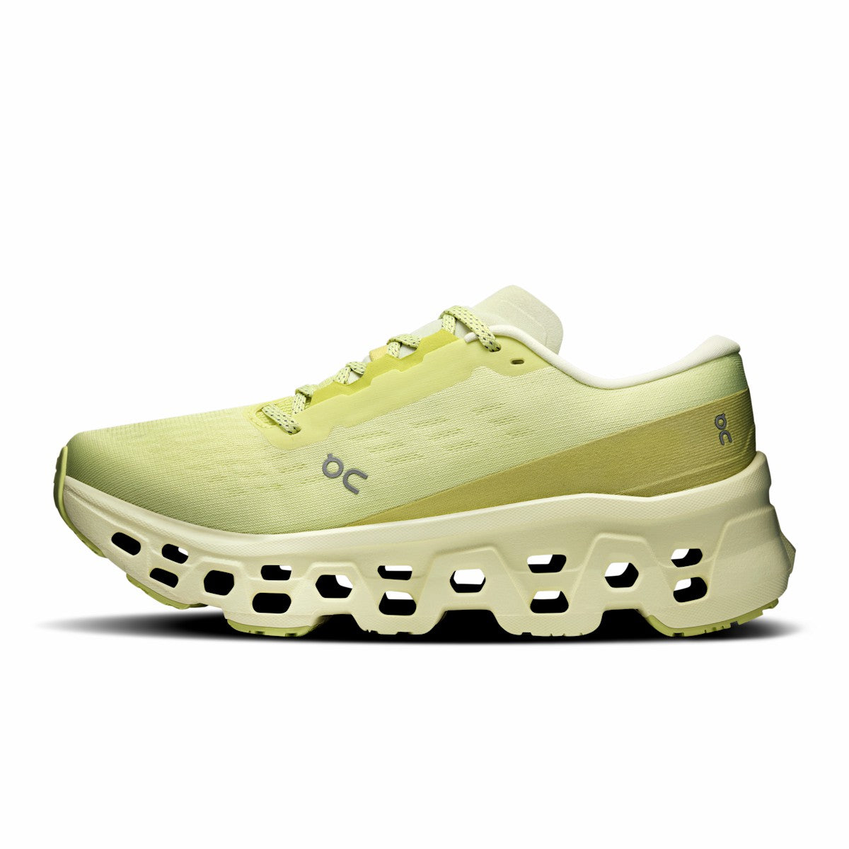 On United States Essential | Women's Cloudmonster 3 - Limelight/Seedling