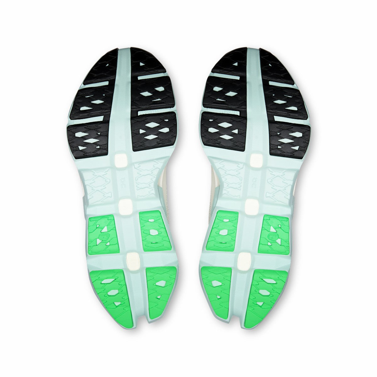 On United States Classic | Women's Cloudmonster 3 Hyper - Ivory/Flurry