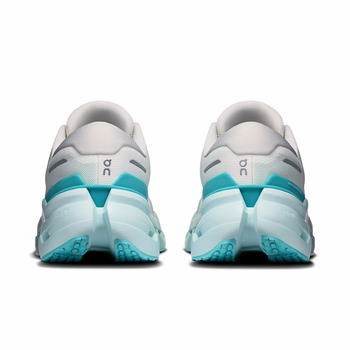 On United States Exclusive | Women's Cloudrunner 3 - Ivory/Aquamarine