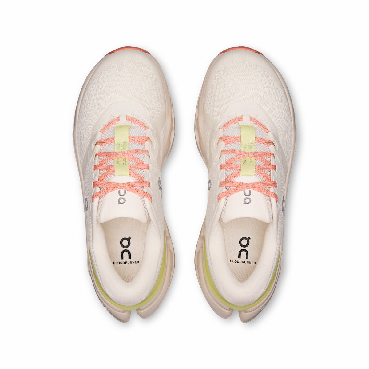 On United States Value | Women's Cloudrunner 3 - Ivory/Dew