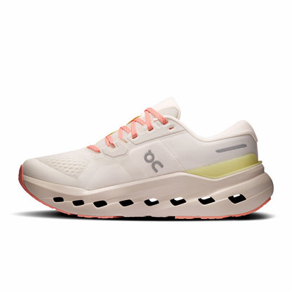 On United States Value | Women's Cloudrunner 3 - Ivory/Dew
