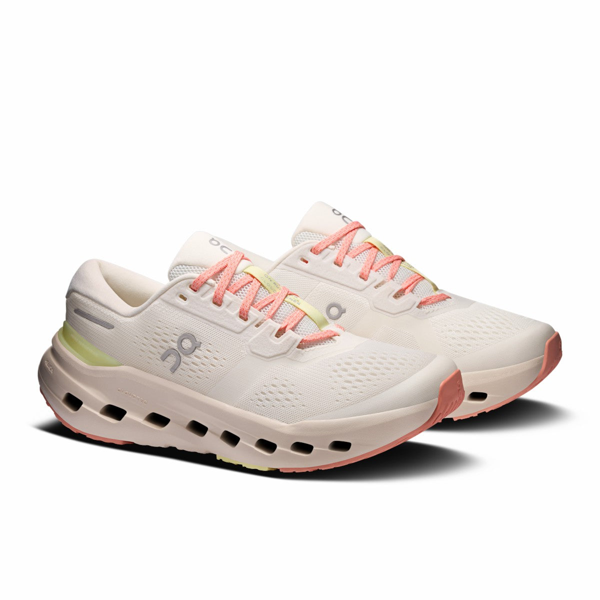 On United States Value | Women's Cloudrunner 3 - Ivory/Dew