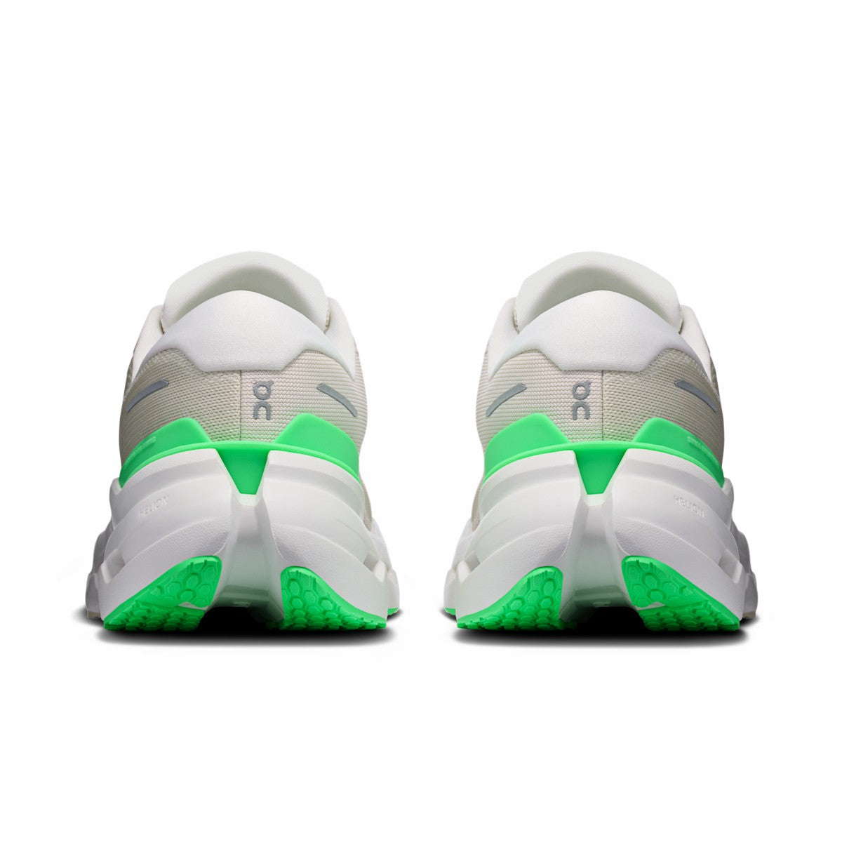 On United States Everyday | Women's Cloudrunner 3 - Ghost/Verdite