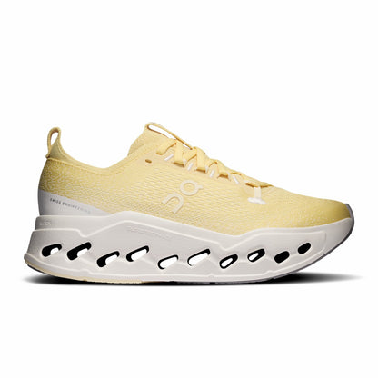 On United States Recommended | Women's Cloudsurfer Max - Ivory/Flurry