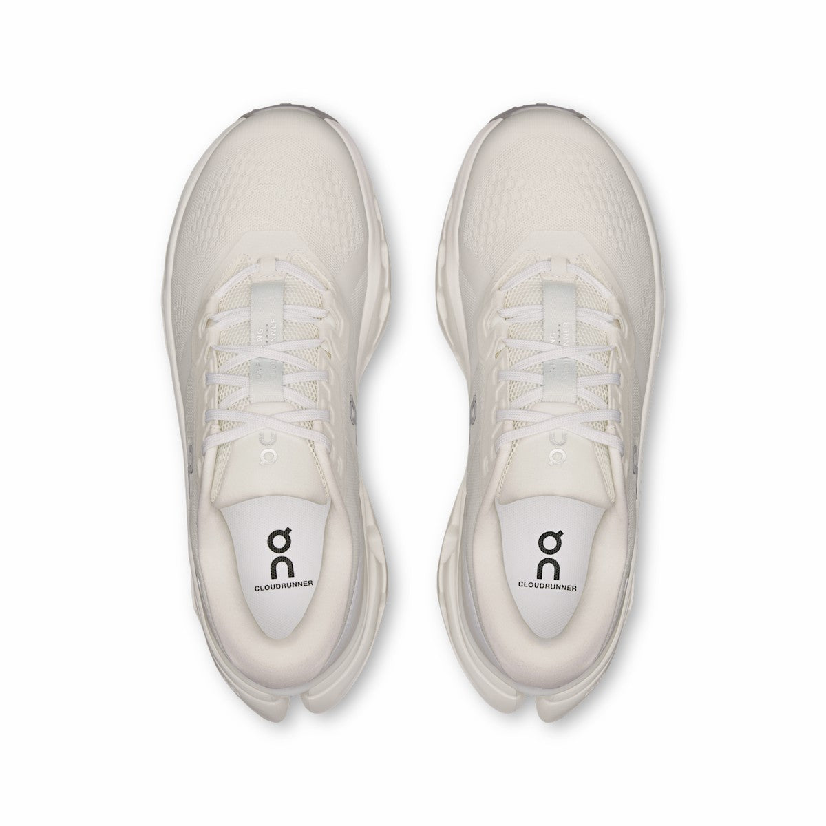 On United States Value | Women's Cloudrunner 3 Wide - White/Ivory