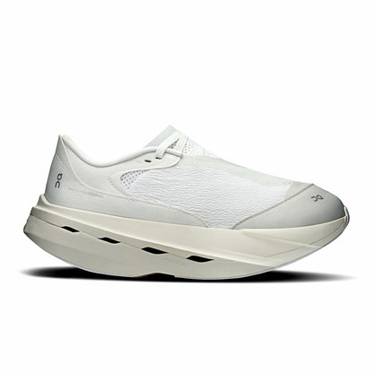 On United States Smart Buy | Women's Cloudboom Volt PAF - White/Gale
