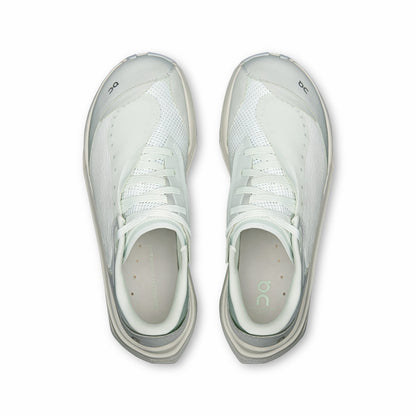 On United States Smart Buy | Women's Cloudboom Volt PAF - White/Gale