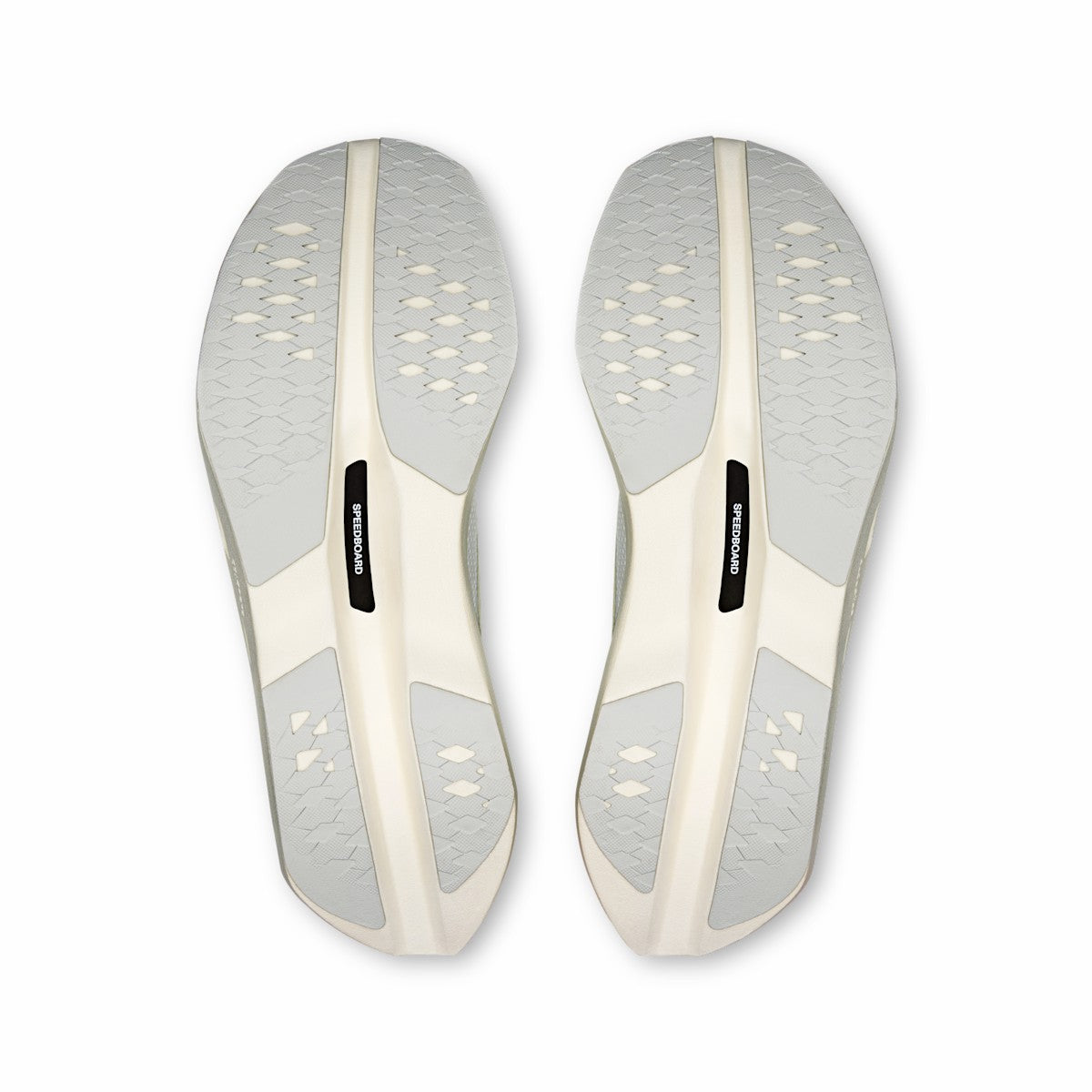 On United States Smart Buy | Women's Cloudboom Volt PAF - White/Gale