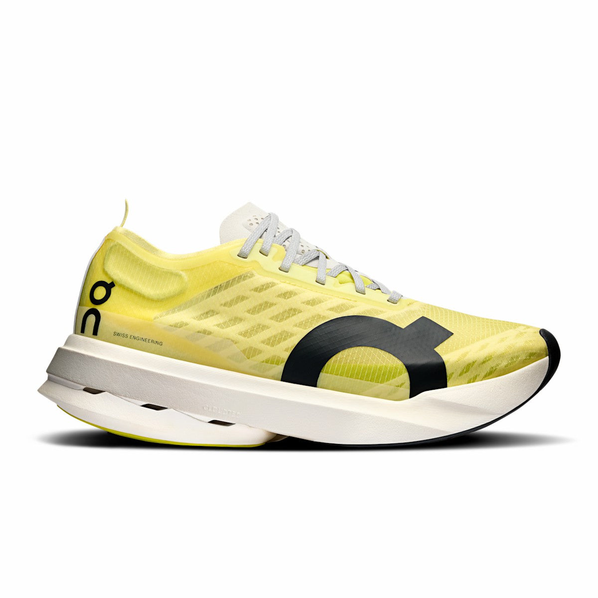On United States Best Price | Women's Cloudboom Strike - White/Horizon