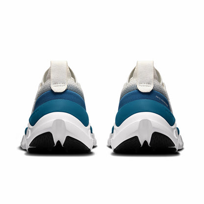 On United States Premium | Women's Cloud X Tempo - Ivory/Storm