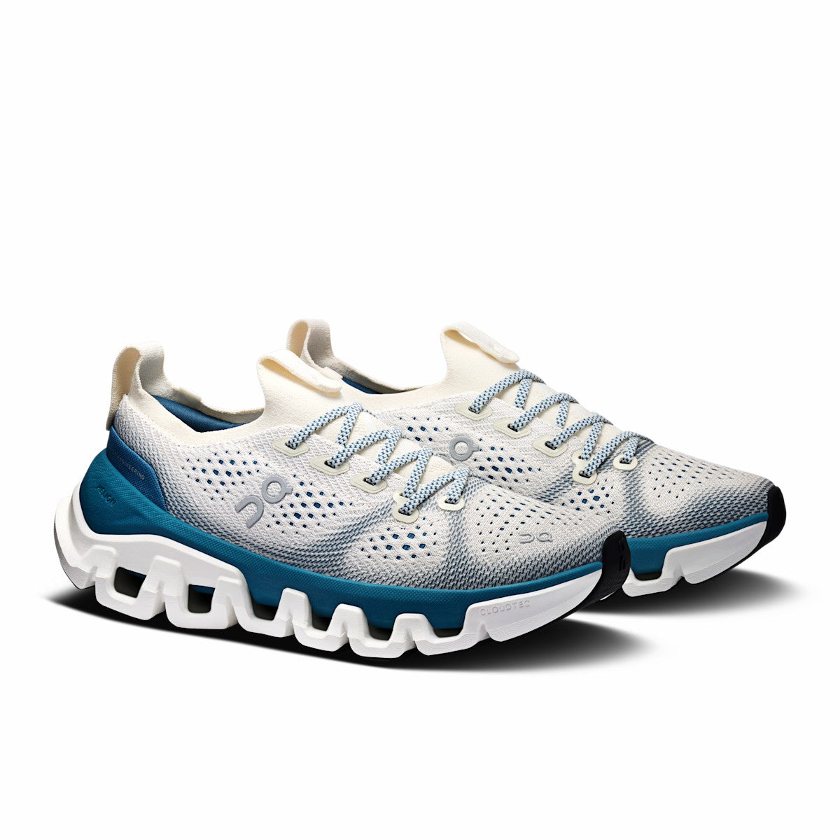 On United States Premium | Women's Cloud X Tempo - Ivory/Storm