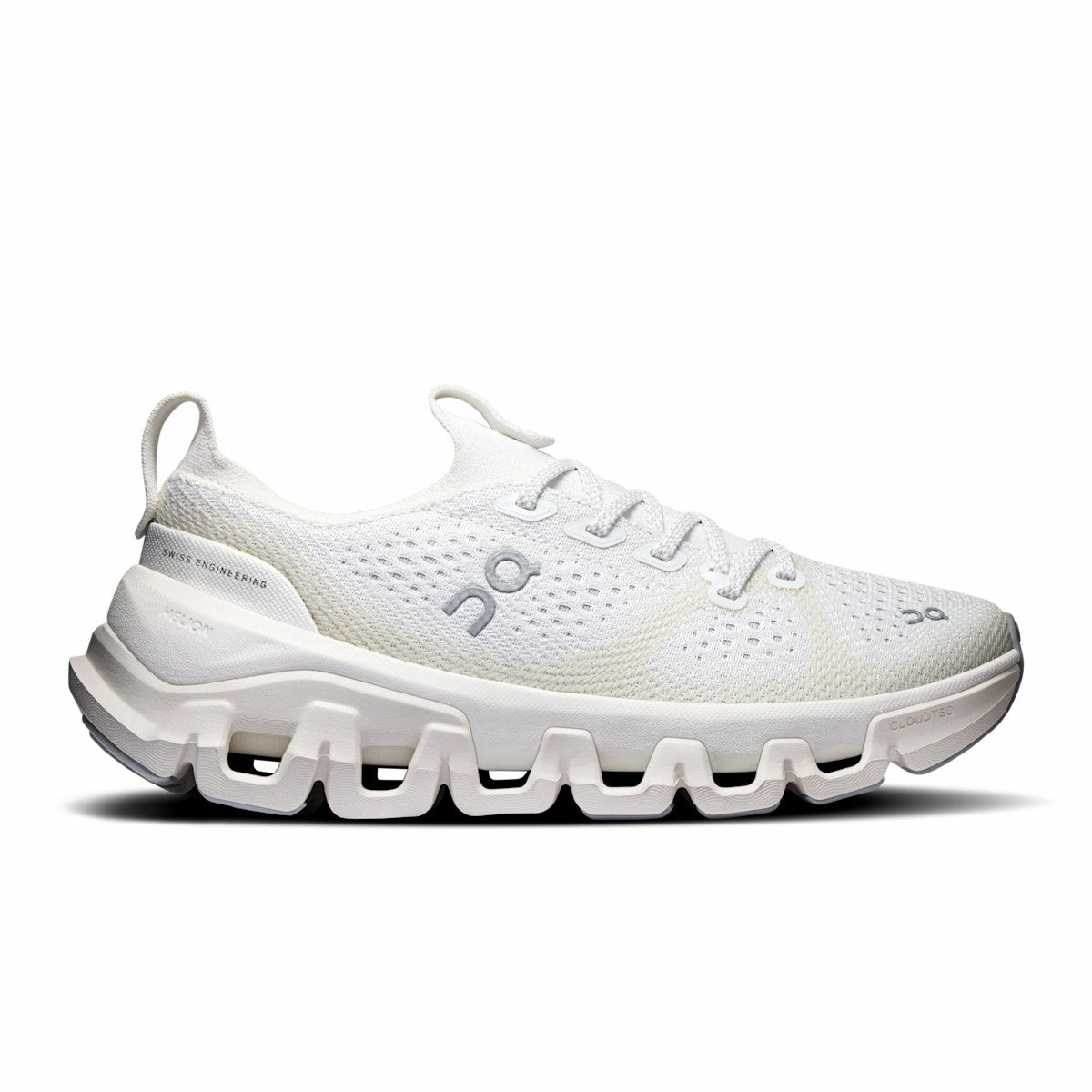 On United States Premium | Women's Cloud X Tempo - Ivory/Storm