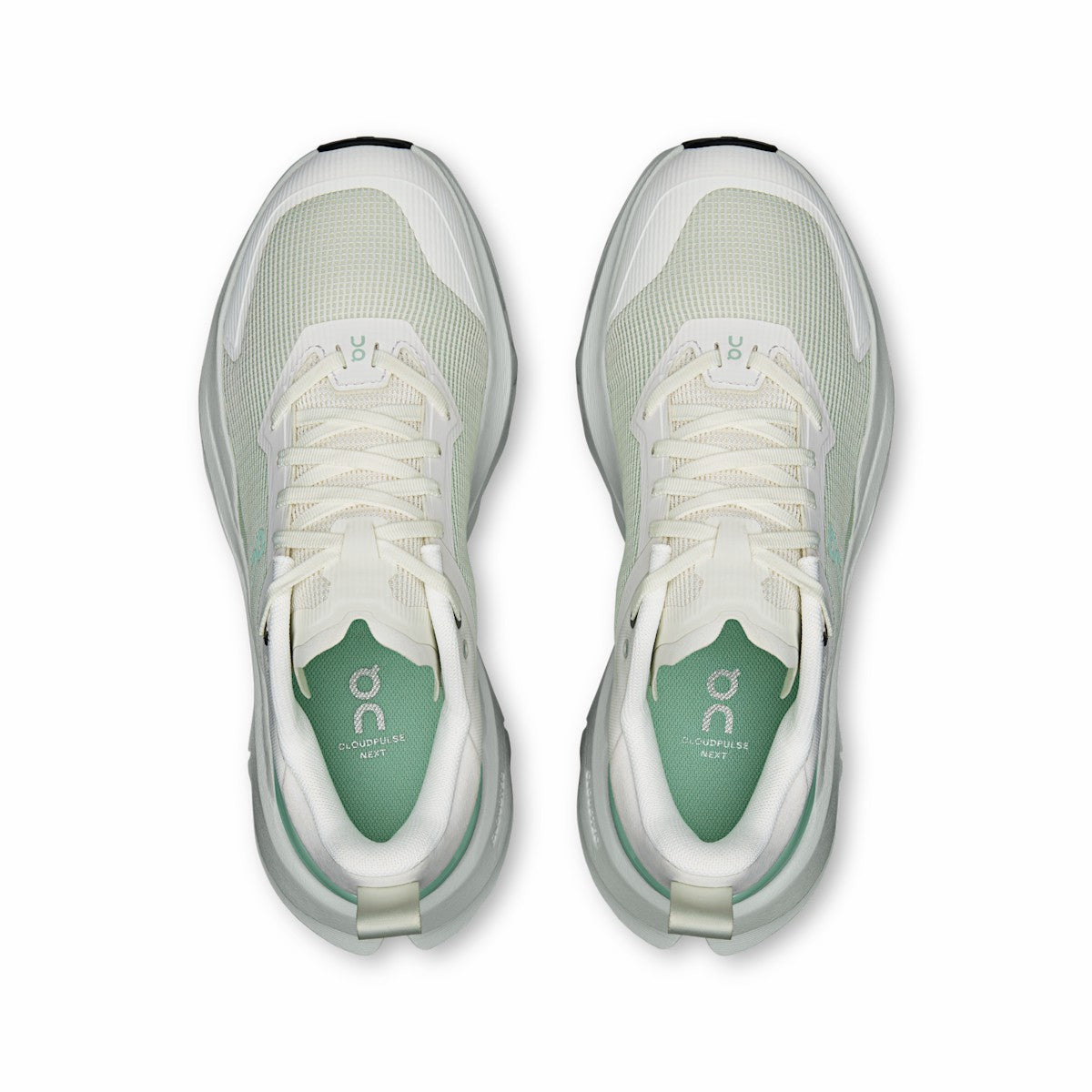 On United States Latest | Women's Cloudpulse Next - Ivory/Iceberg