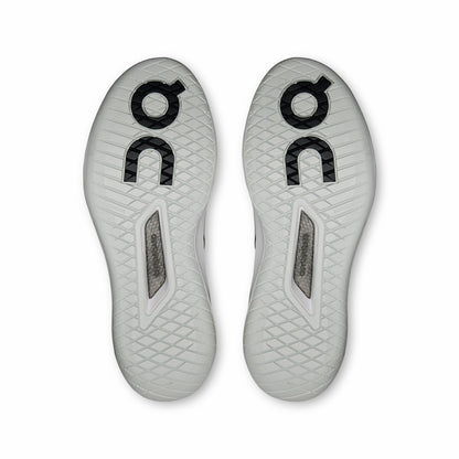 On United States Signature | Women's THE ROGER Pro 3 - White/Muscadine