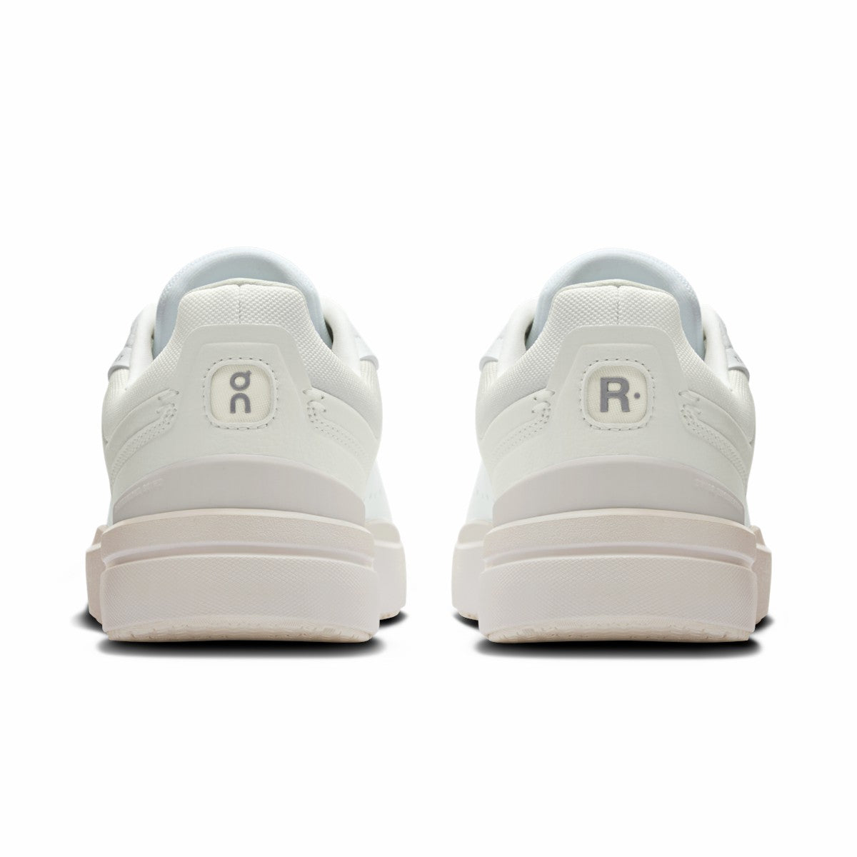 On United States Smart Buy | Women's THE ROGER Advantage - White/White