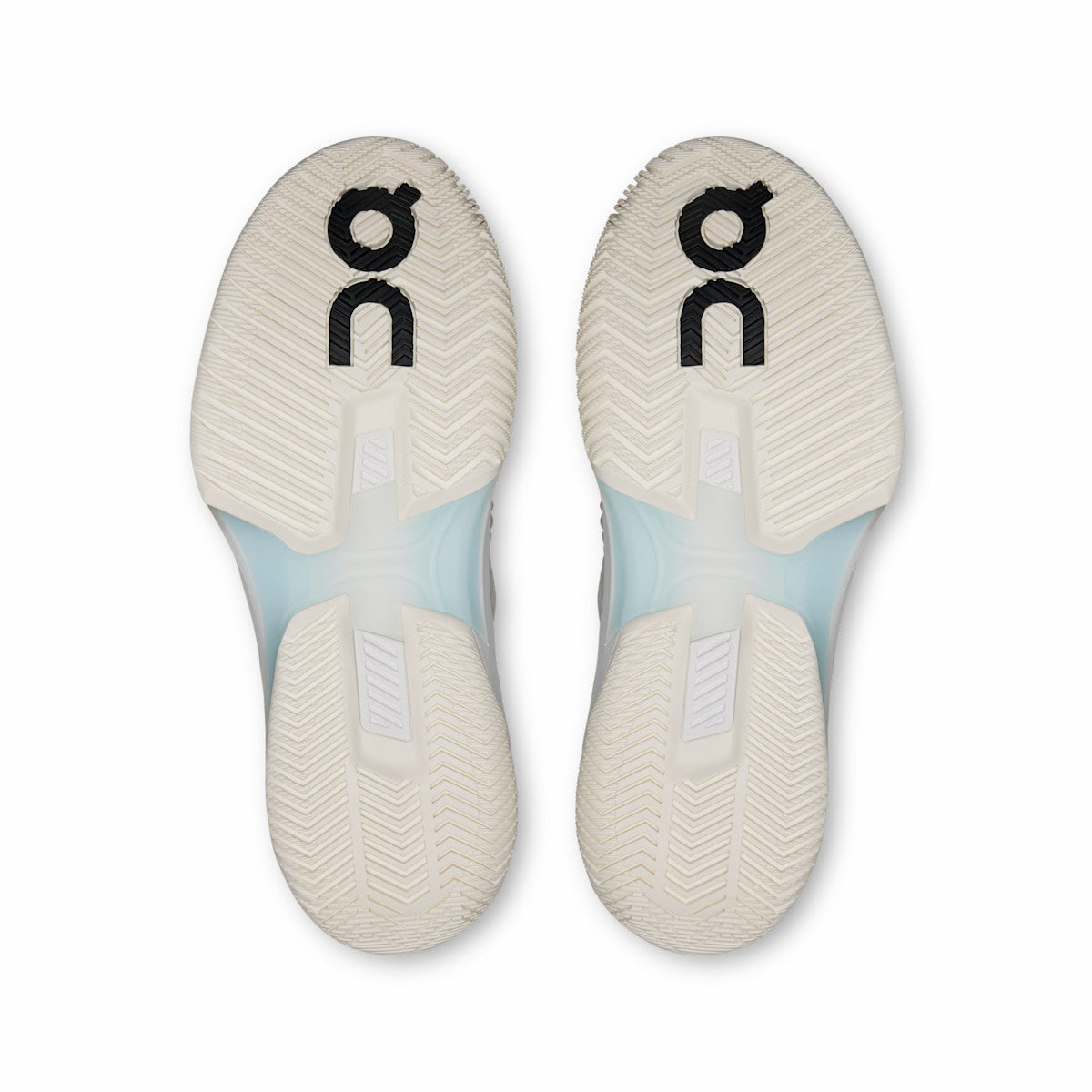 On United States Everyday | Women's THE ROGER Pro Fire - Silver/White