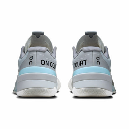 On United States Everyday | Women's THE ROGER Pro Fire - Silver/White