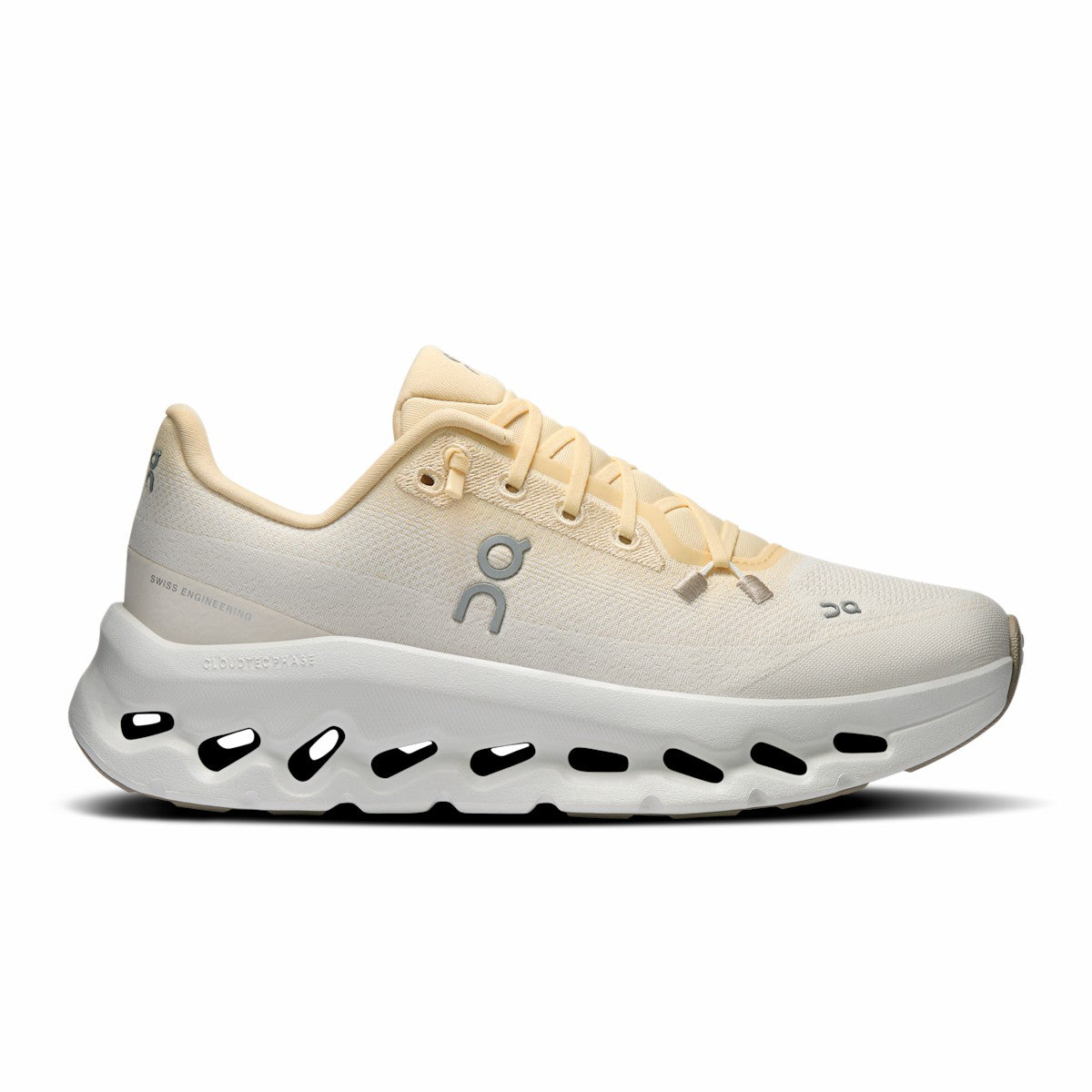 On United States Smart Buy | Women's Cloudtilt - Biscuit/Ivory