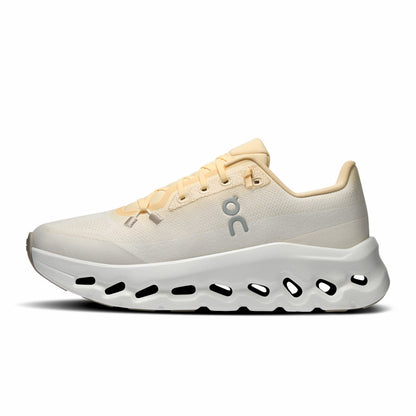 On United States Trusted | Women's Cloudtilt - Blonde/Dew