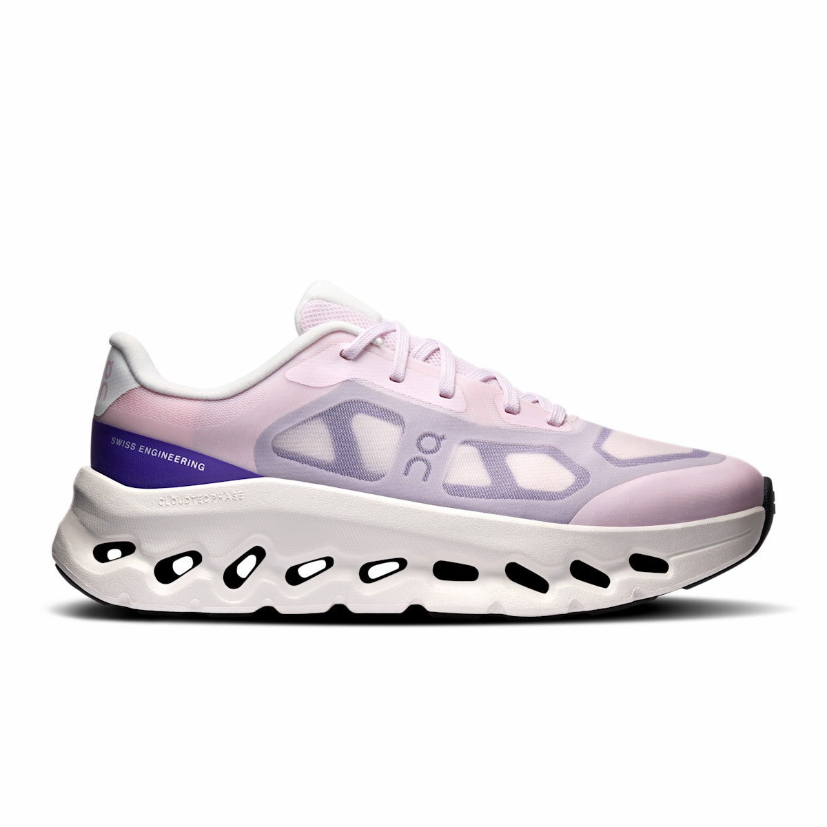 On United States Deals | Women's Cloudtilt Remix - Black/Ivory