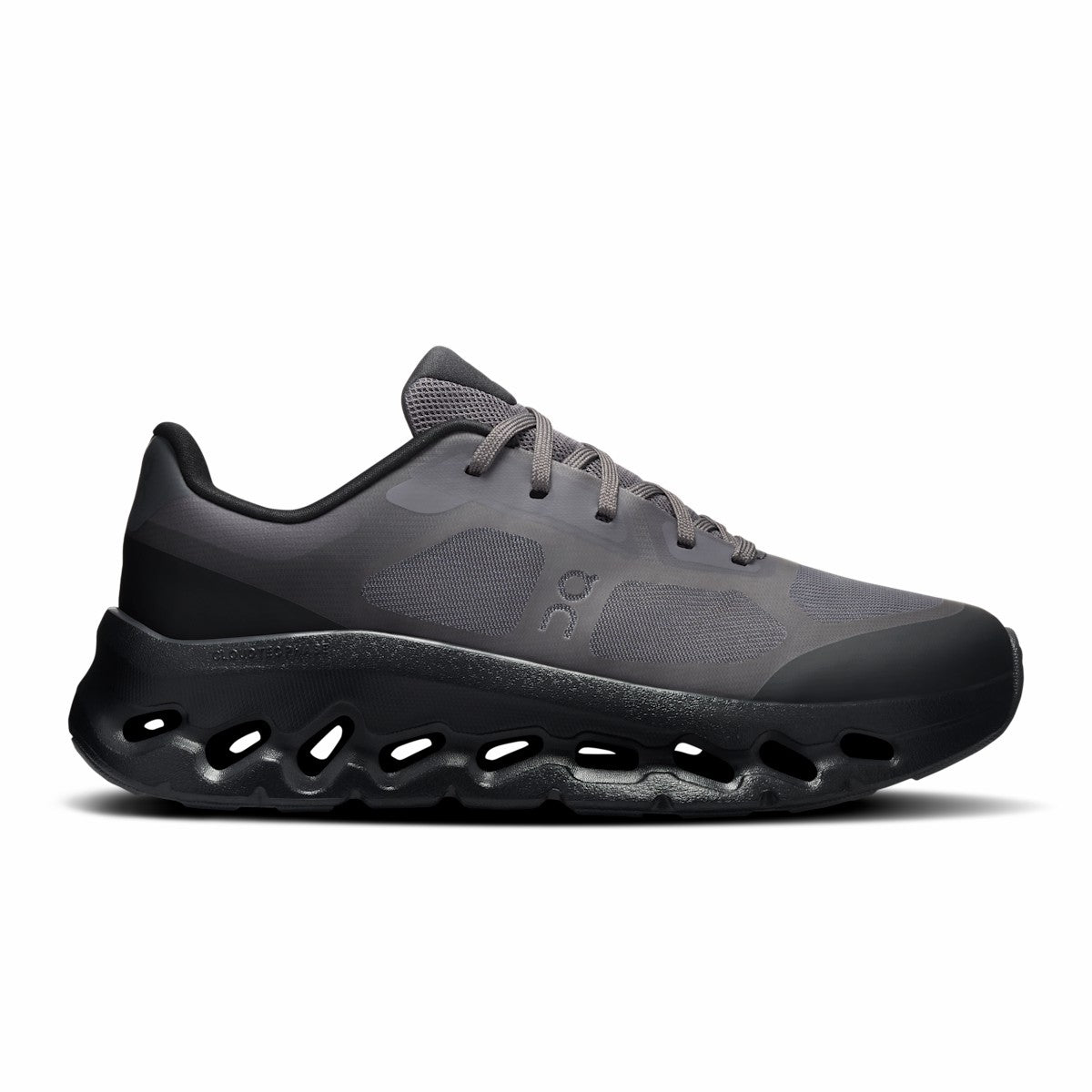 On United States Deals | Women's Cloudtilt Remix - Black/Ivory