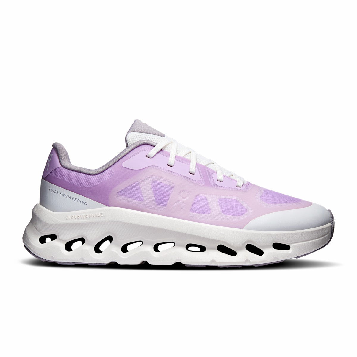 On United States Deals | Women's Cloudtilt Remix - Black/Ivory