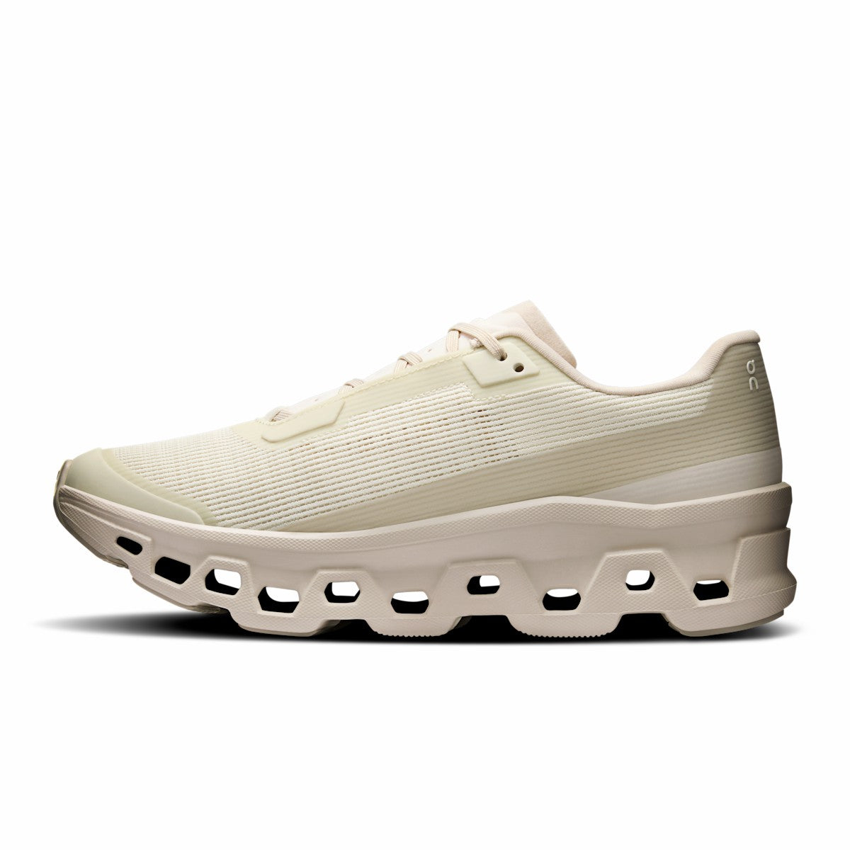 On United States Exclusive | Women's Cloudmonster Void - Ghost/Pearl