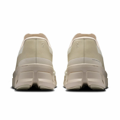On United States Exclusive | Women's Cloudmonster Void - Ghost/Pearl
