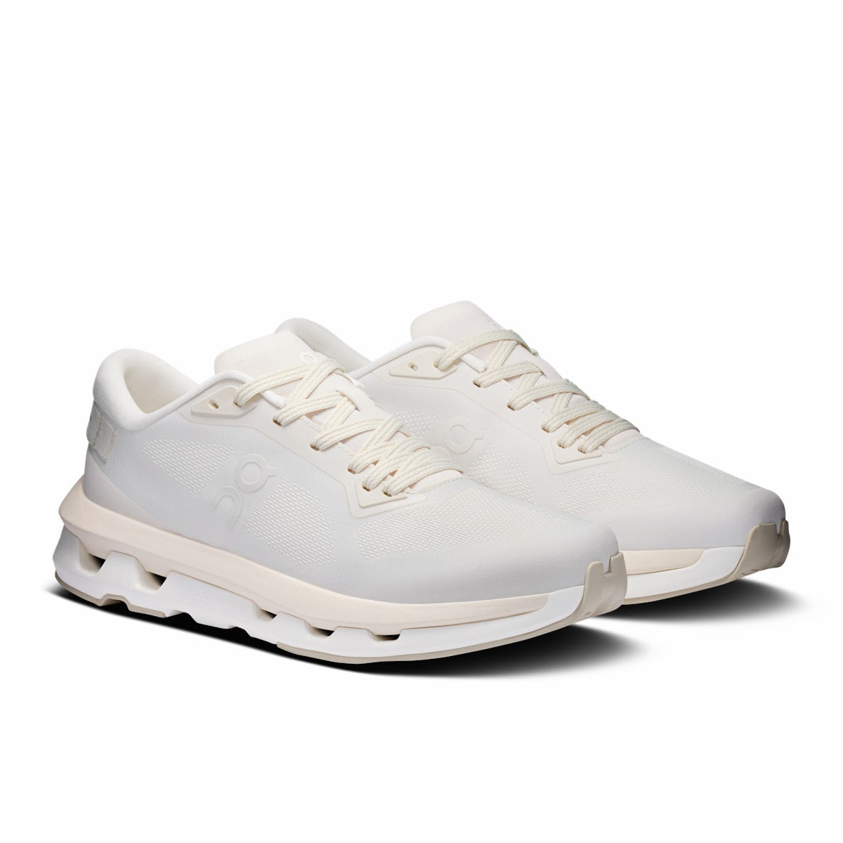 On United States Latest | Women's Cloudzone - Ivory/Dew
