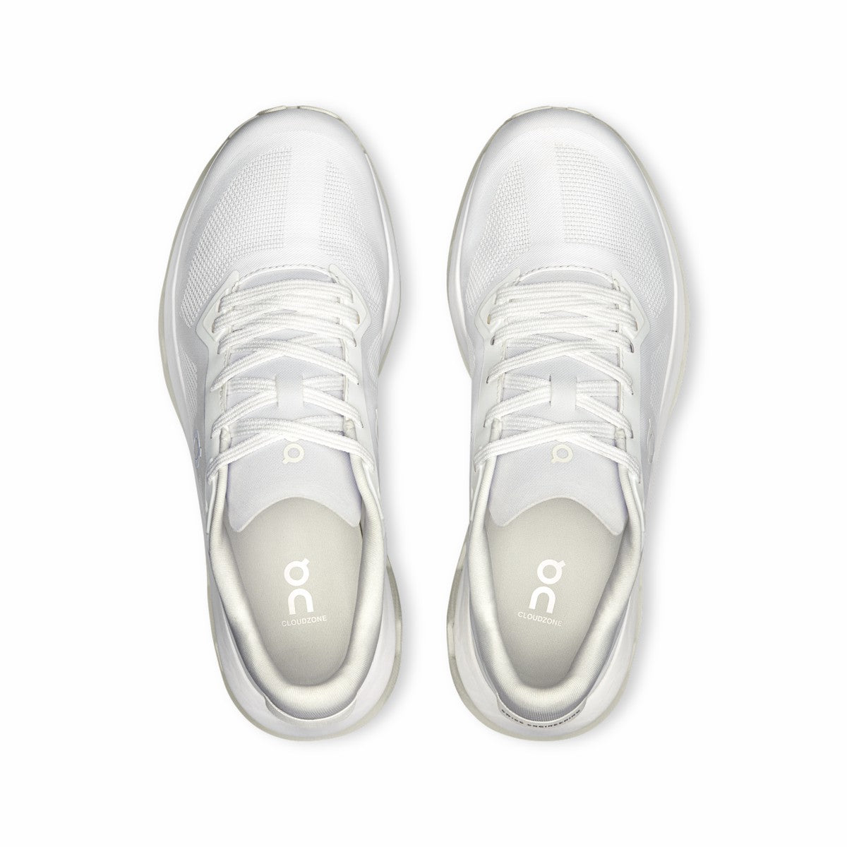 On United States Quality | Women's Cloudzone - White/White