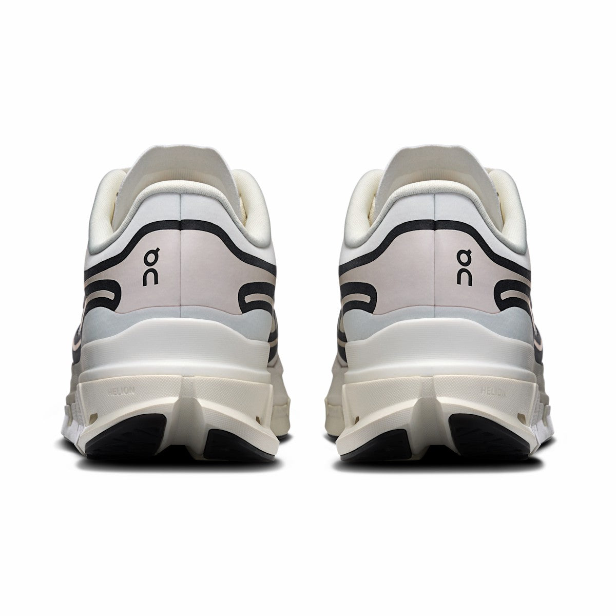 On United States Exclusive | Women's Cloudflow 5 AD - Ivory/Black
