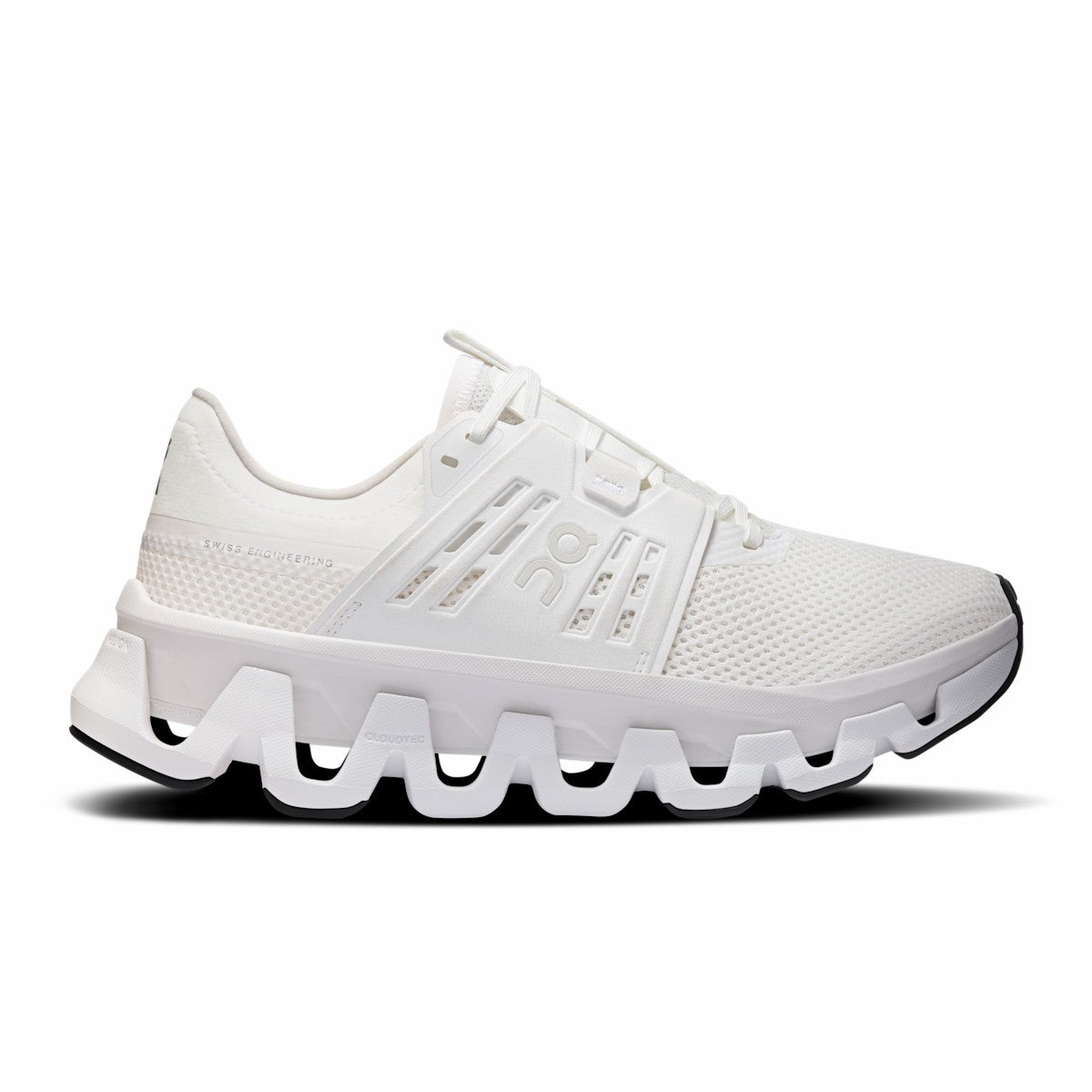 On United States Essential | Women's Cloudswift Amp - Pearl/Biscuit