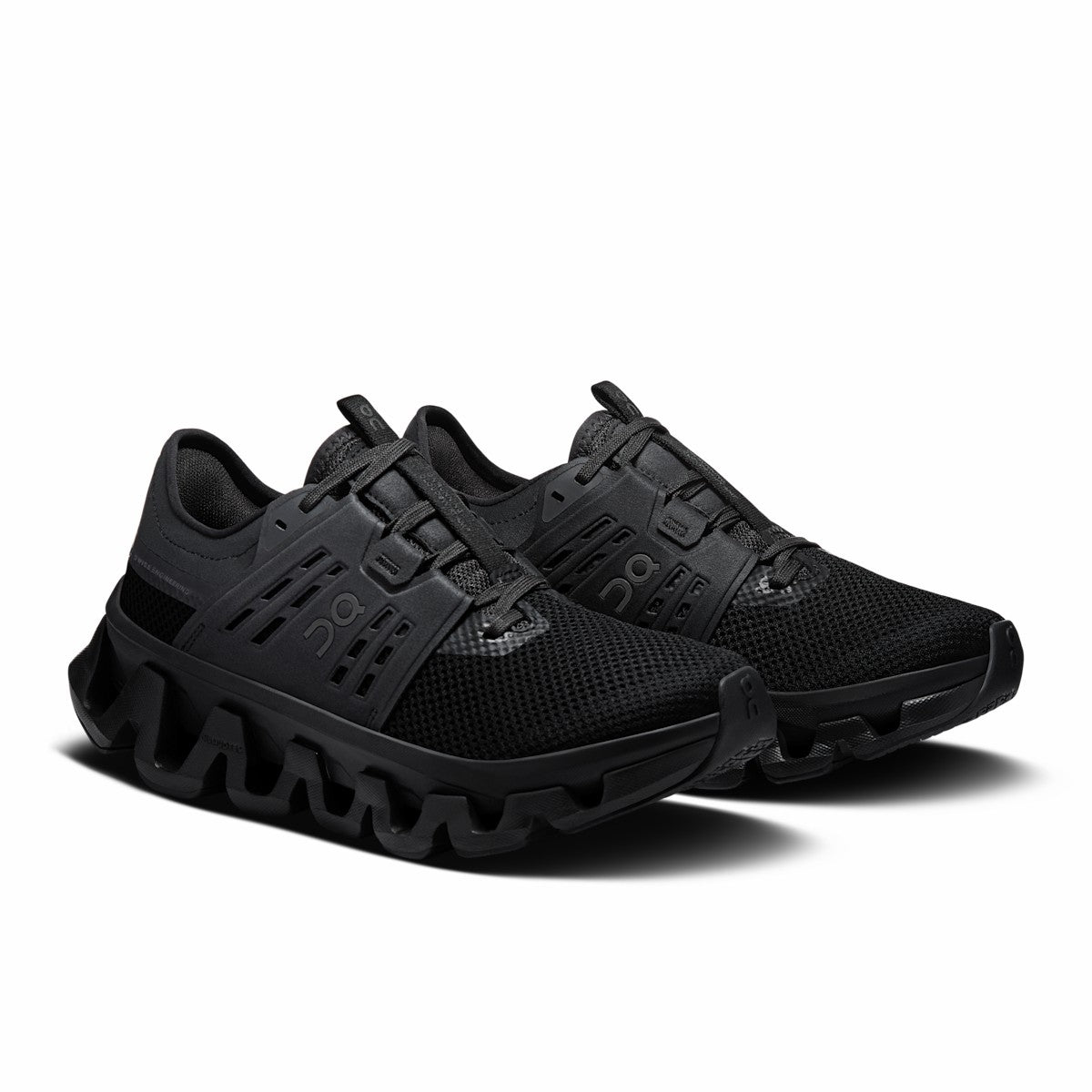 On United States Classic | Women's Cloudswift Amp - Black/Black