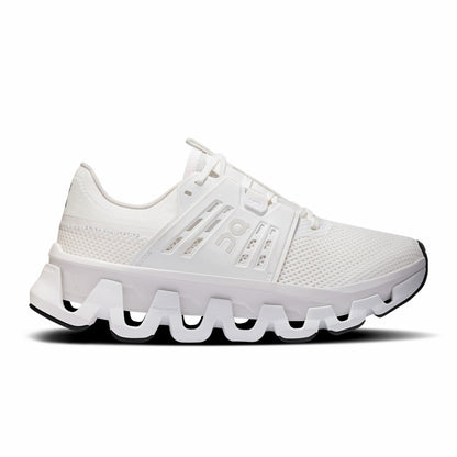 On United States Trusted | Women's Cloudswift Amp - Black/Silver