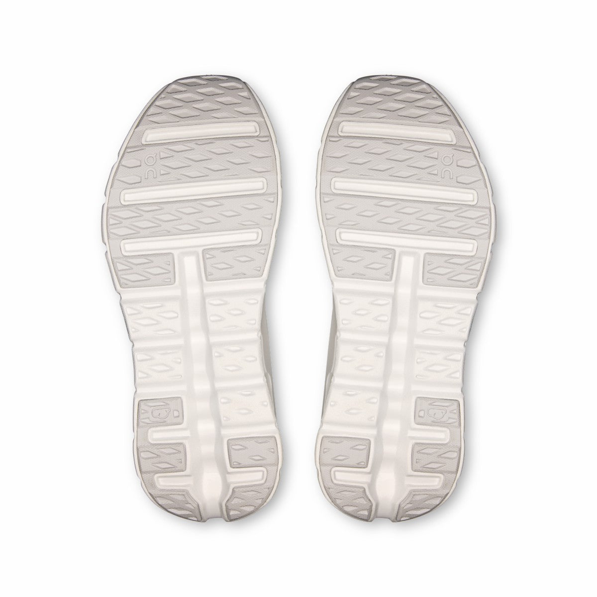 On United States Classic | Women's Cloudtilt Moon - White/Frost