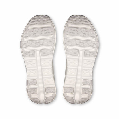 On United States Classic | Women's Cloudtilt Moon - White/Frost