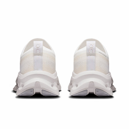 On United States Classic | Women's Cloudtilt Moon - White/Frost