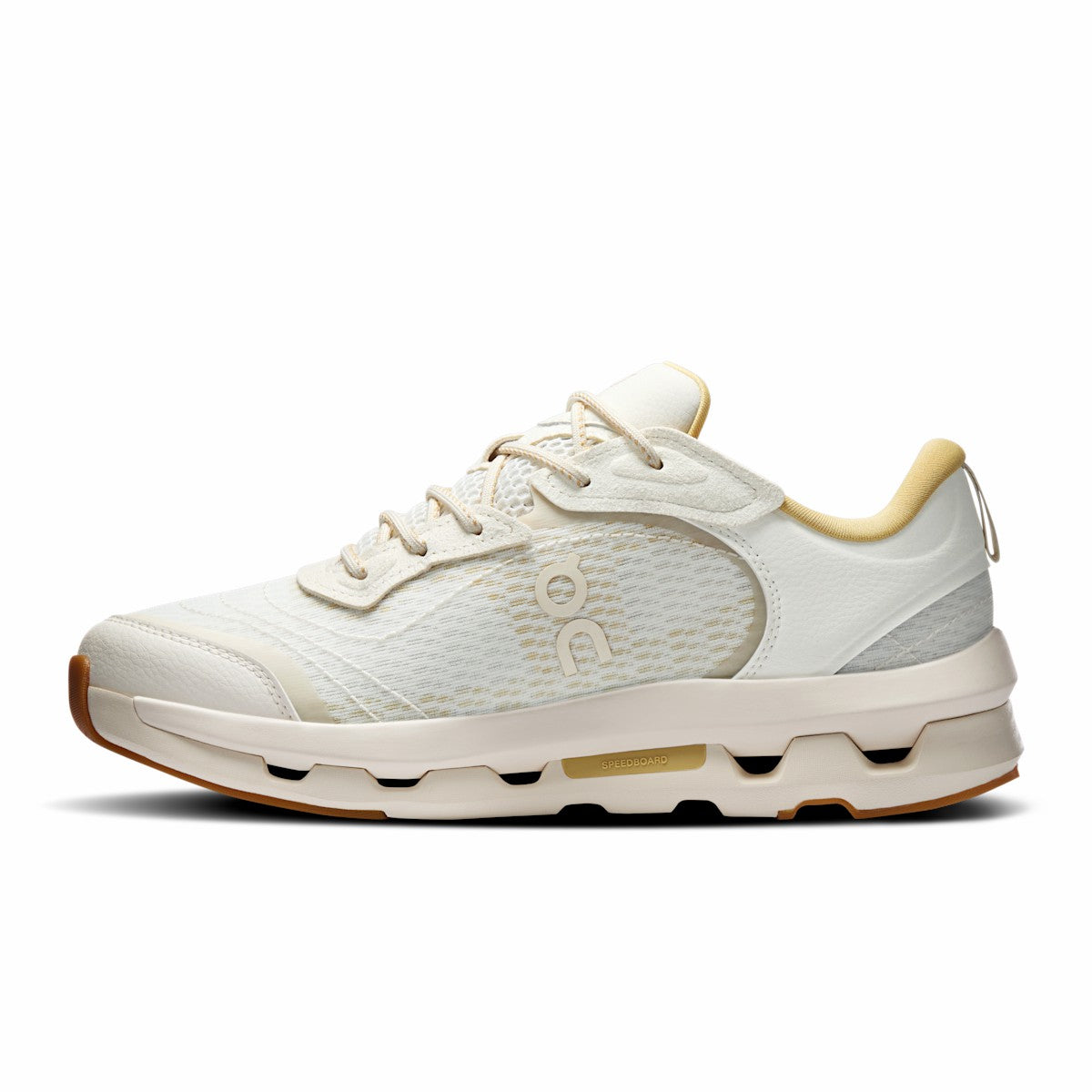 On United States Quality | Women's Cloudzone Moon - Ivory/Putty