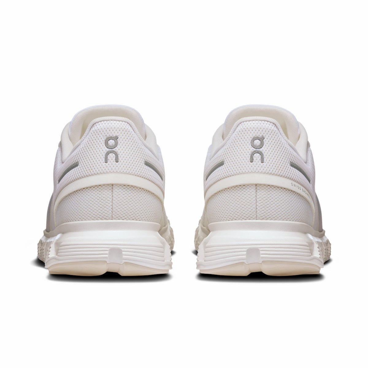On United States Trending | Women's Cloud 6 Wide - White/White