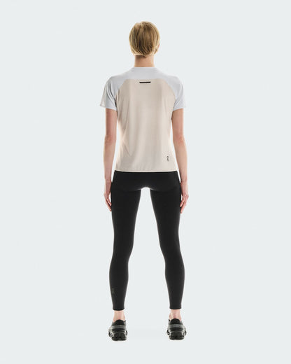 On United States Everyday | Women's Performance-T - White/Silver
