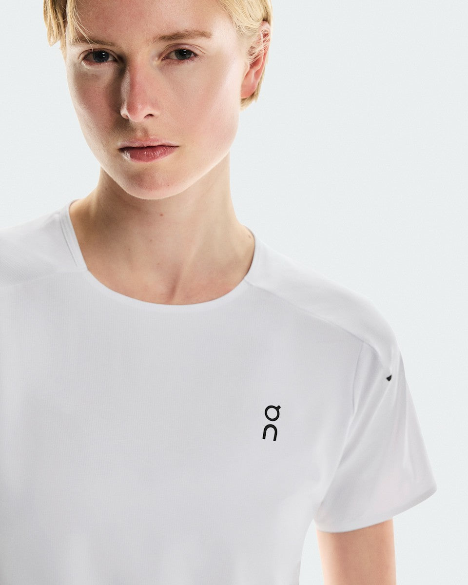 On United States Everyday | Women's Performance-T - White/Silver