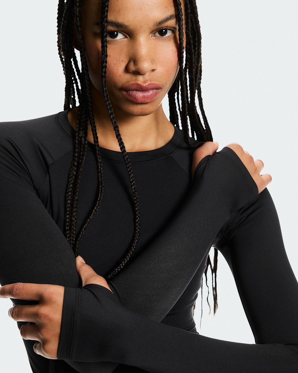 On United States Signature | Women's Studio Long-T - Black