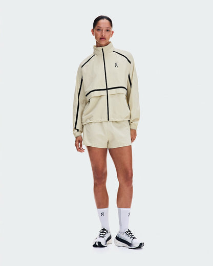 On United States Essential | Women's Performance Volt Jacket - Hare
