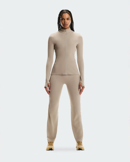 On United States Recommended | Women's Studio Jacket - Desert