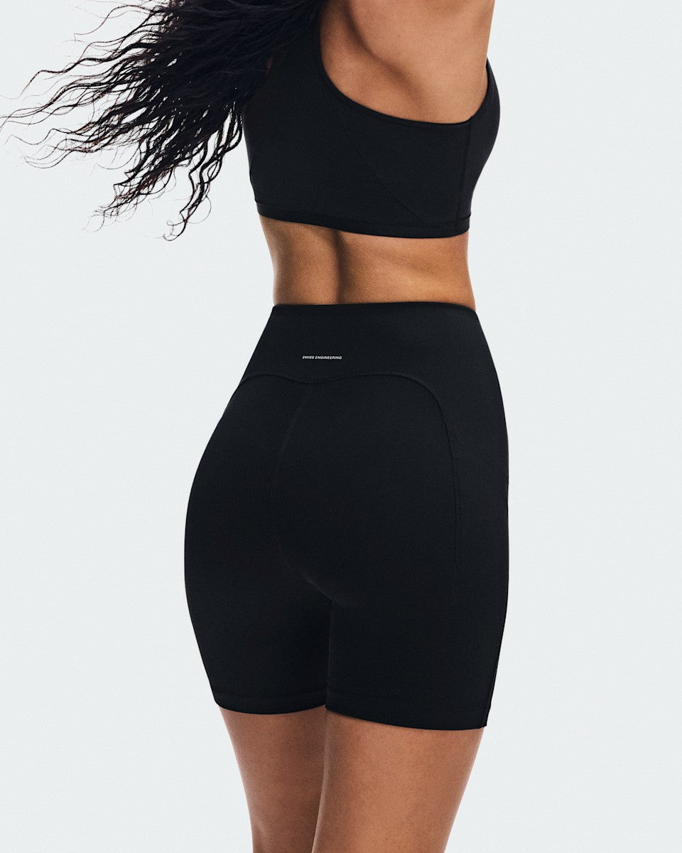 On United States Top Pick | Women's Train Tights Short 6" - Black