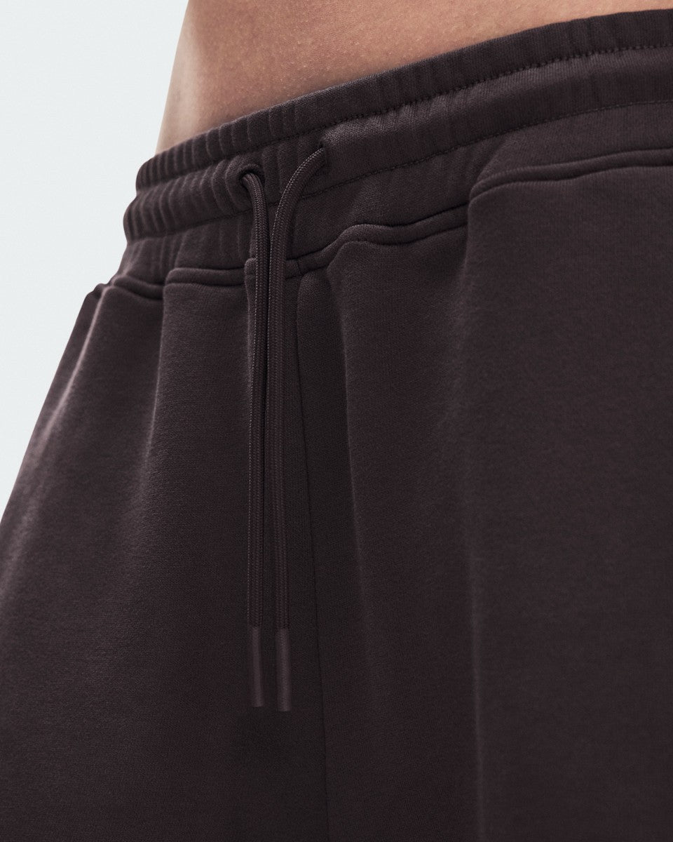 On United States Essential | Women's Club Collective Short FKA - Espresso