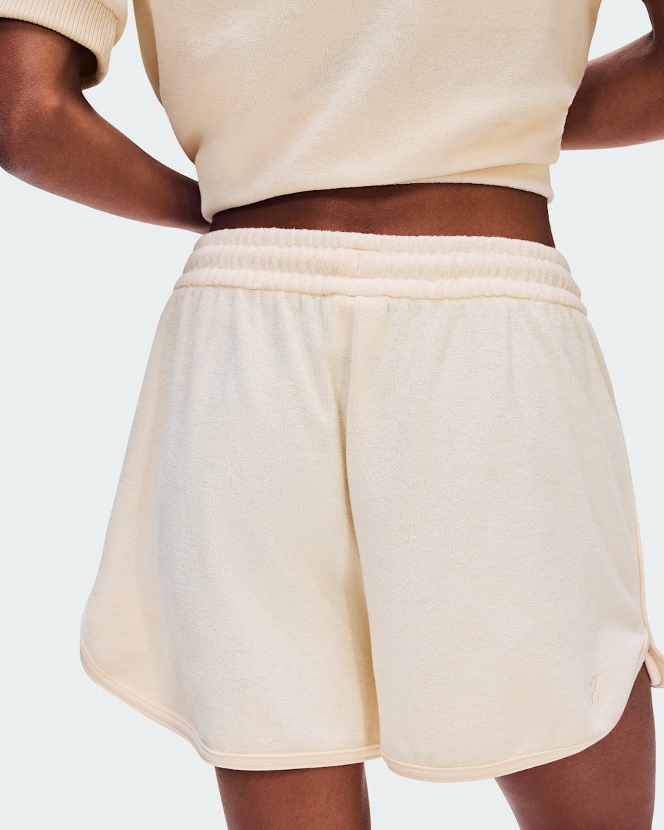 On United States Quality | Women's Courtside Shorts Terry - Chantilly