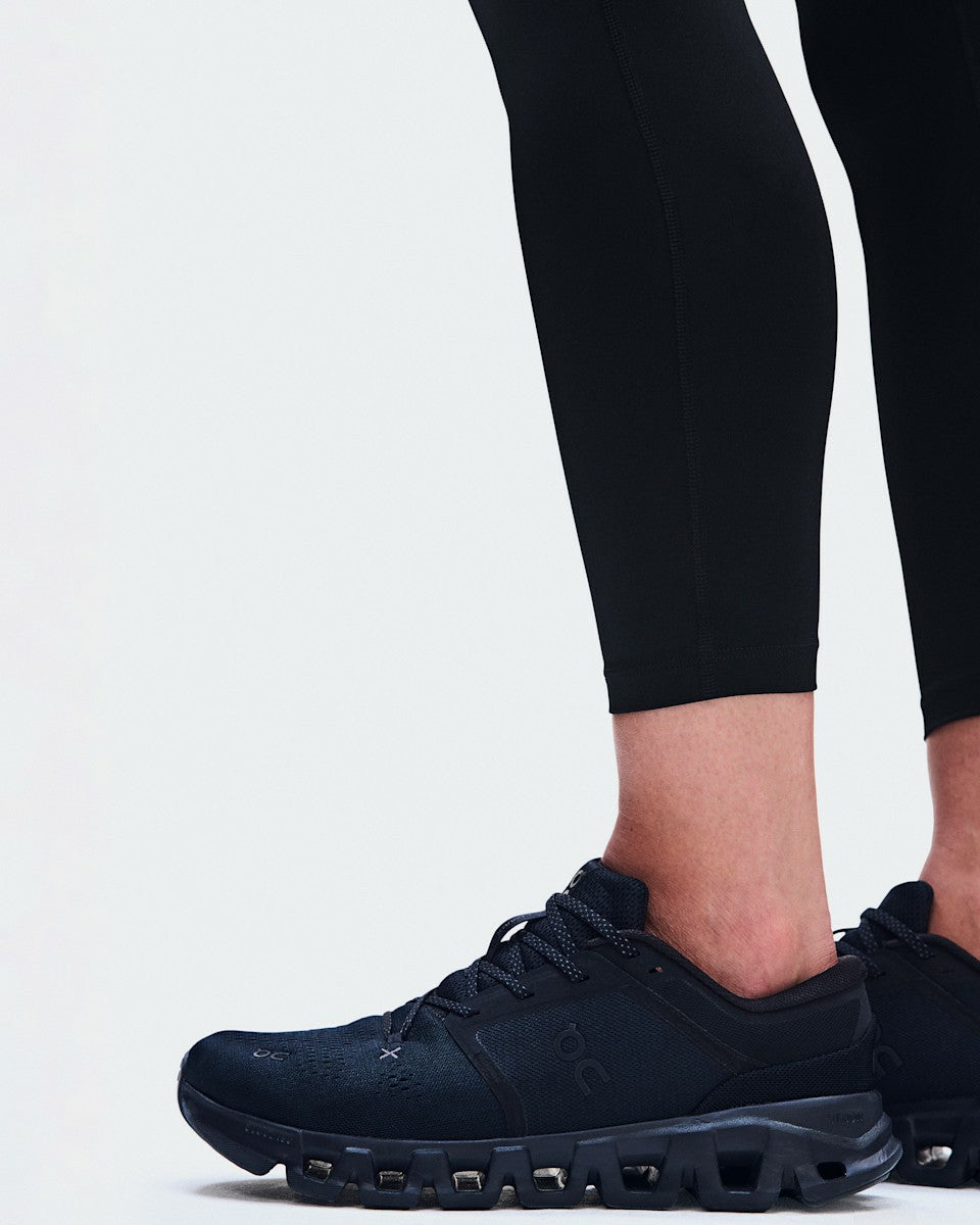 On United States Trending | Women's Train Tights 7/8 - Black