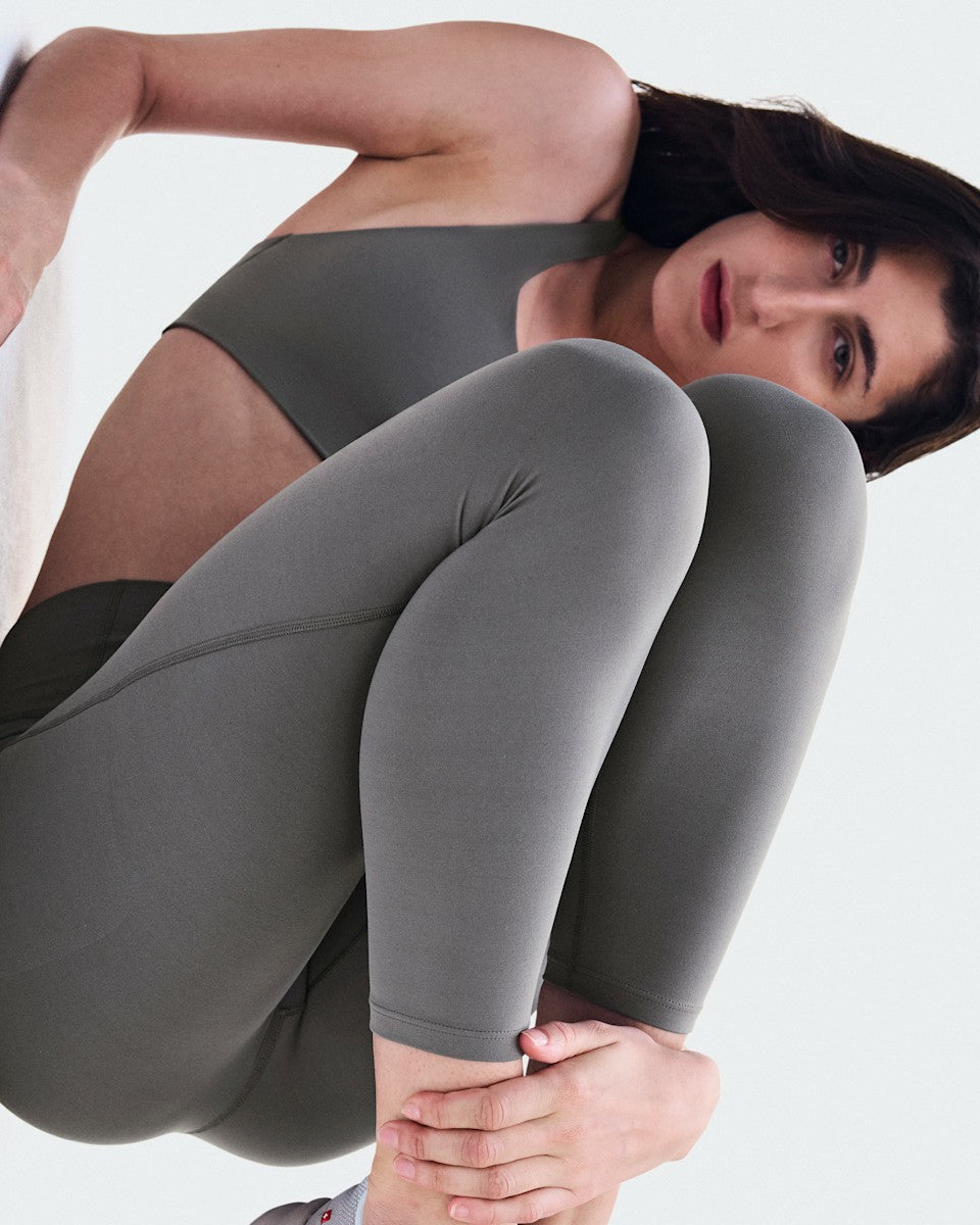 On United States Exclusive | Women's Studio Leggings 7/8 - Ember